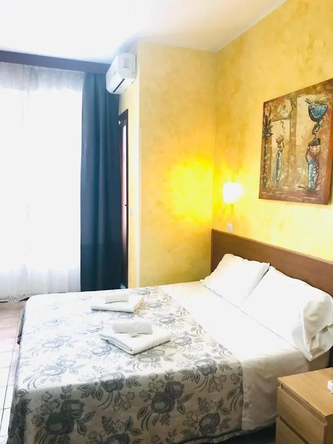 Green Guesthouse Roma 0*,  Italia